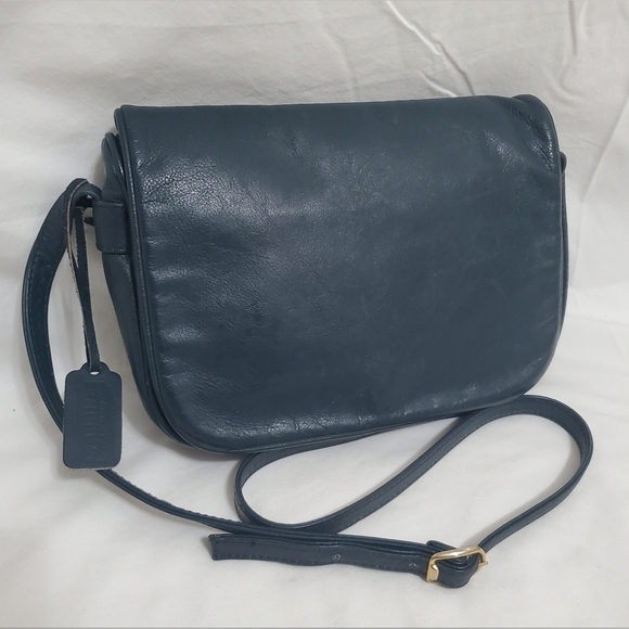 Sabrina Handbags - Vintage 80's Sabrina Navy Leather Crossbody/Shoulder Bag